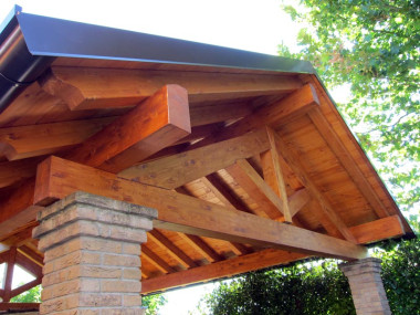 tettoia con capriate C10804.jpg